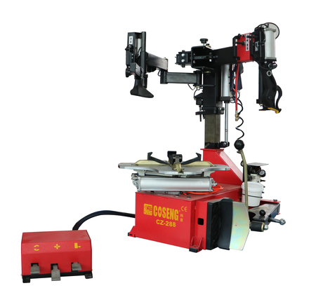 CZ288 Autoreifenmontiermaschine